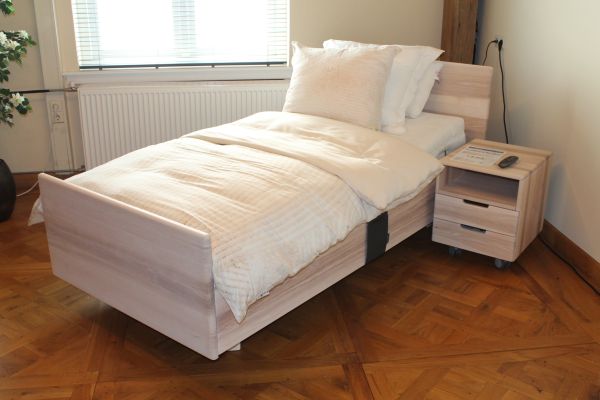 Nu € 6050,- Showmodel Hoog/Laag bed Bergen 100x200