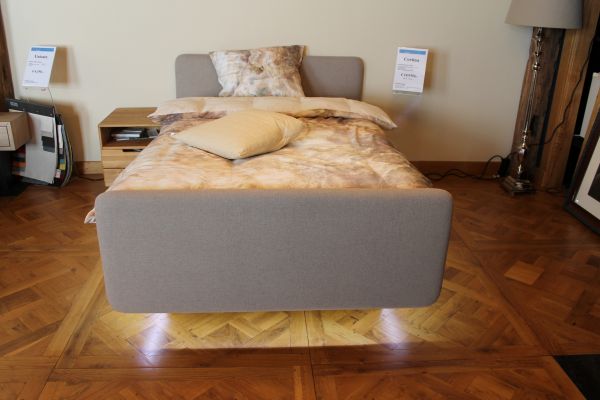 Nu € 7790,- Showmodel Hoog/Laag bed Cortina 120x200