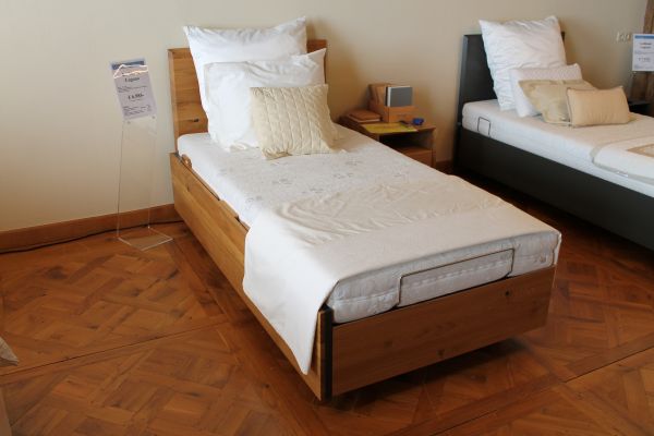 Nu € 6150,- Showmodel Hoog/Laag bed Lugano 100x200 Wild Eiken