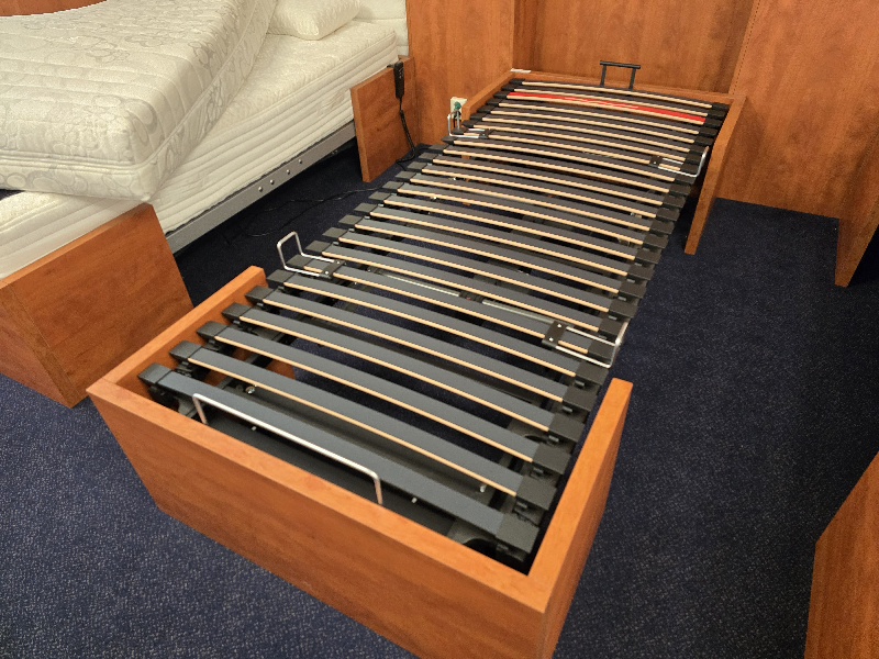 NU € 6900,- Swissflex Boxspring 180x210 4-Motorig
