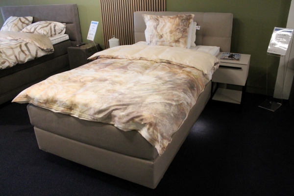 Nu € 2.955,- Showmodel Boxspring Avek Noflik Otto 120 x 210
