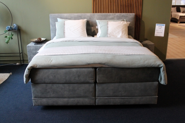 Nu € 5523,- Showmodel Boxspring Avek Noflik State 180 x 210