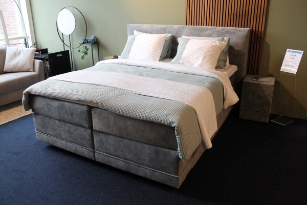 Nu € 5523,- Showmodel Boxspring Avek Noflik State 180 x 210