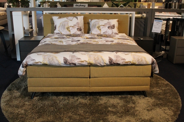 Nu € 3.747,- Showmodel Boxspring Avek Fier Line 180 x 210