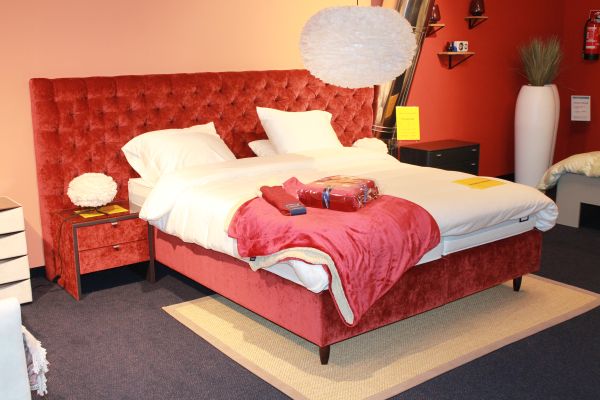 Nu € 8.595,- Showmodel Boxspring Magnitude Churchill XL 180 x 210