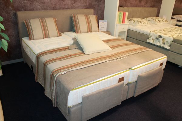 Nu € 3.975,- Showmodel Boxspring HML Sonore 180x210 2 motorig